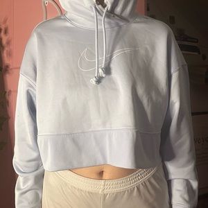 dry-fit Nike purple and white cropped long sleeve hoodie